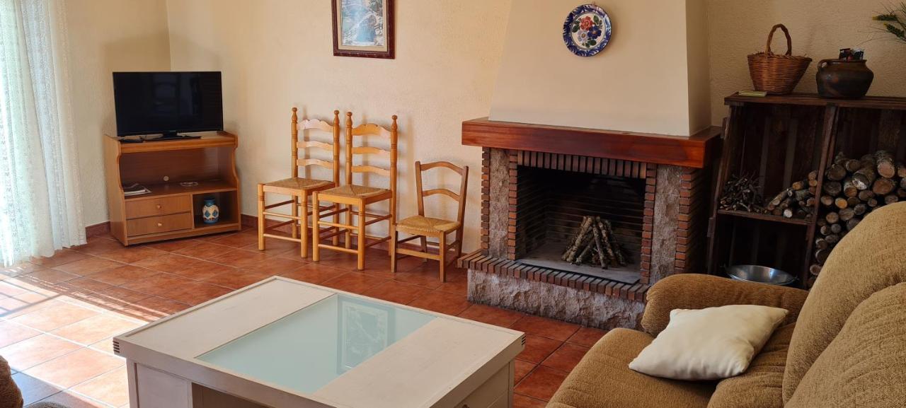 Apartamento Rural Coll D'Ares Ares del Maestre エクステリア 写真